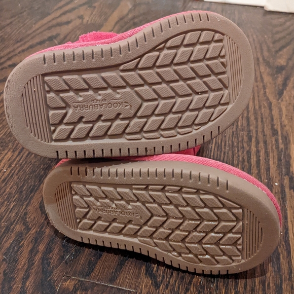 Koolaburra by UGG Aribel Short Boot Toddler - Like New - Picture 6 of 8